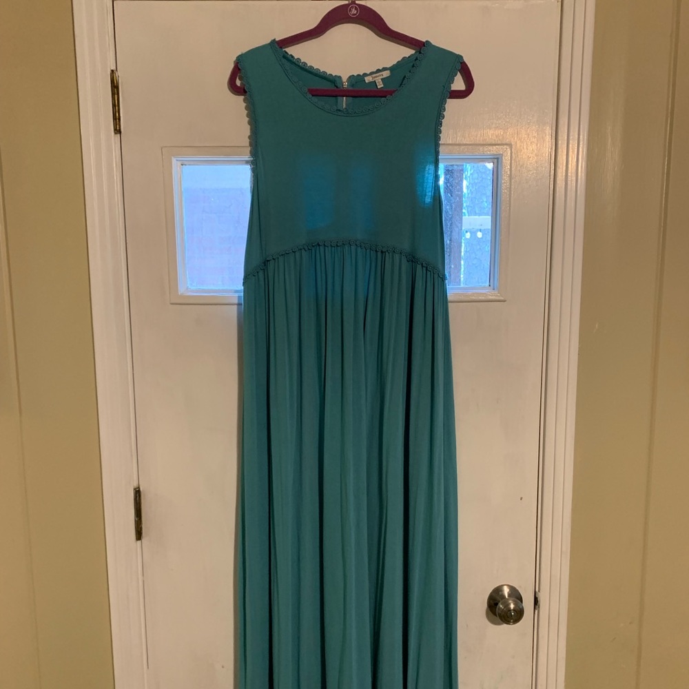 Long size L maxi dress 👗